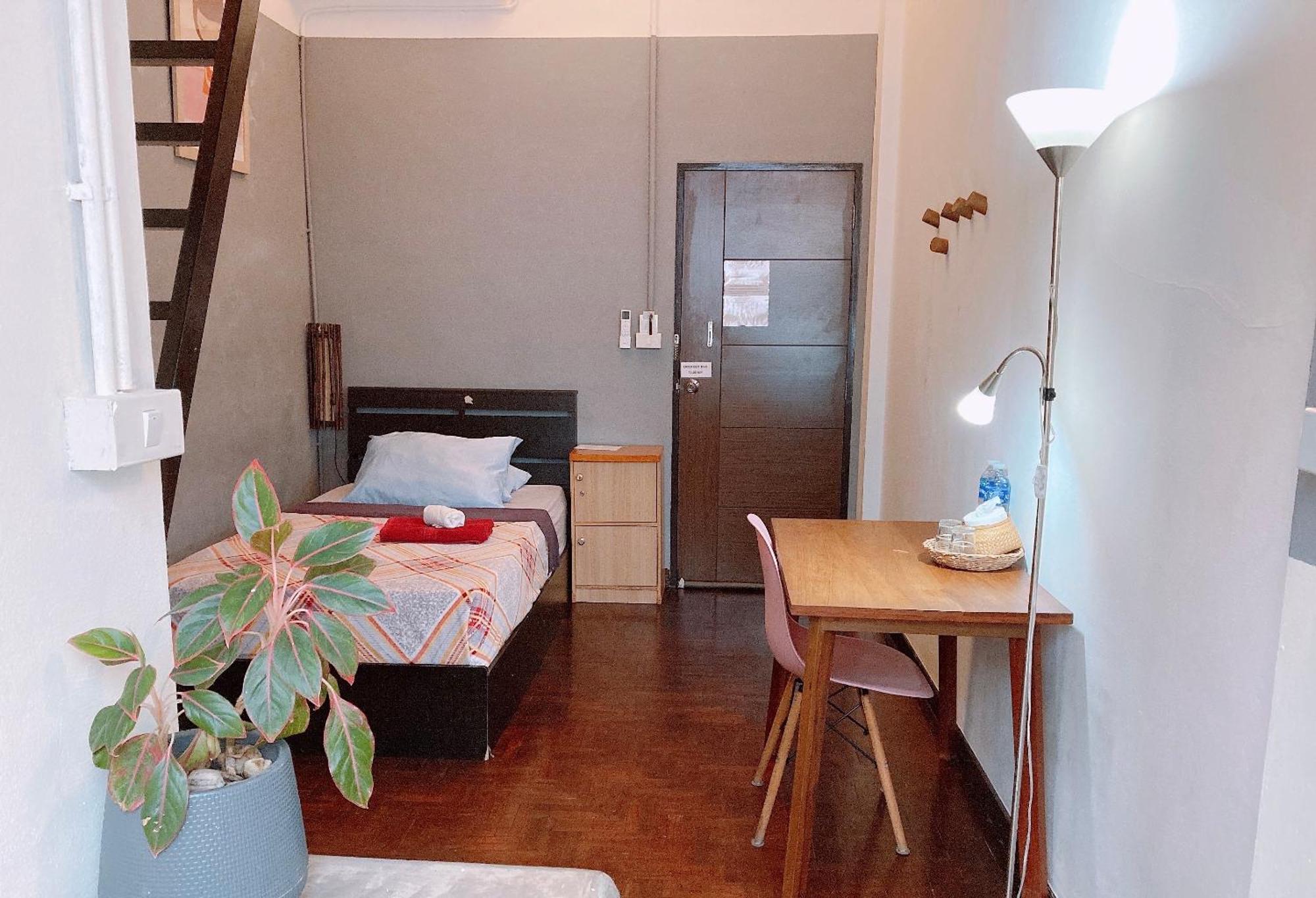 Pensión Wayside 3*